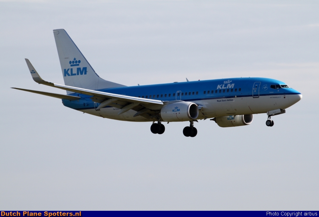 PH-BGU Boeing 737-700 KLM Royal Dutch Airlines by airbus