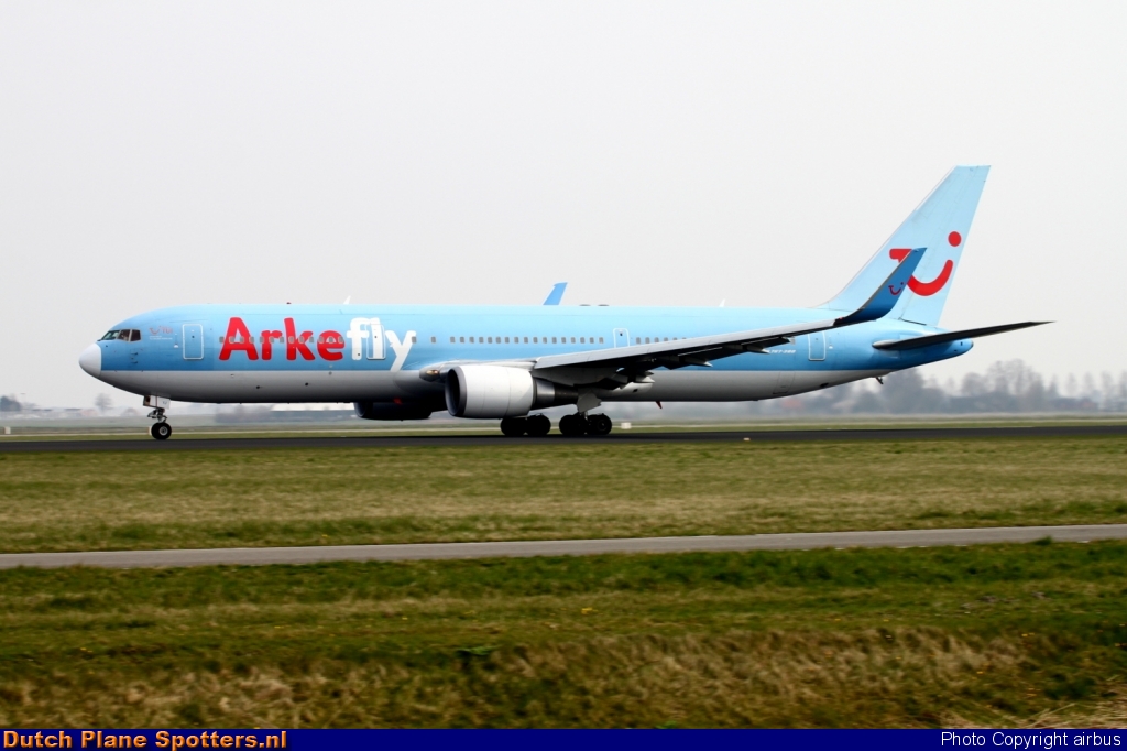 PH-OYJ Boeing 767-300 ArkeFly by airbus