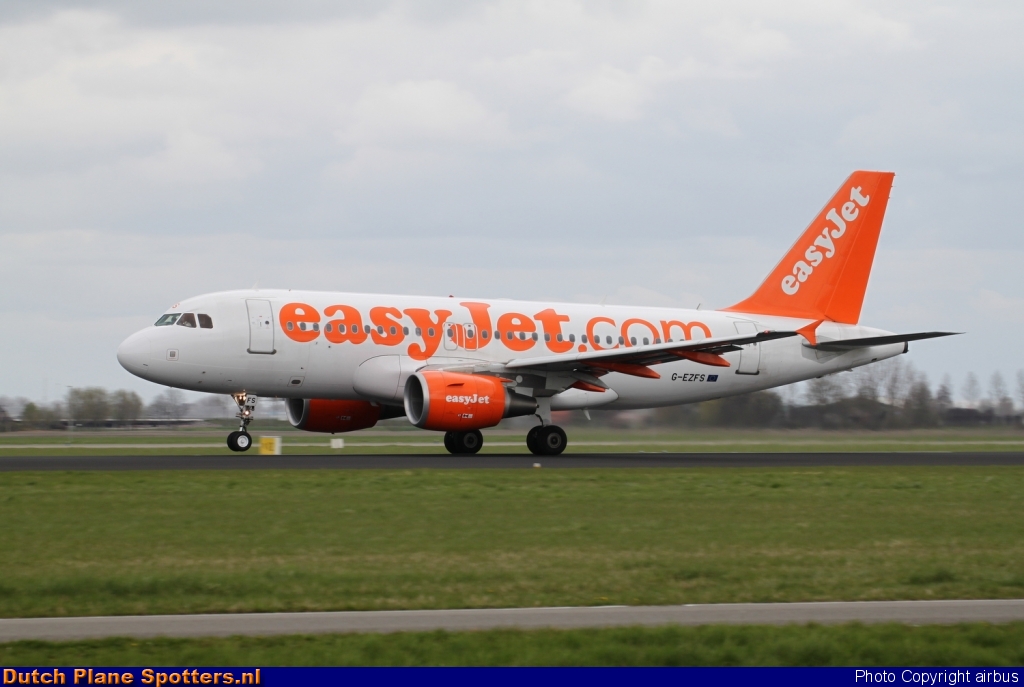 G-EZFS Airbus A319 easyJet by airbus