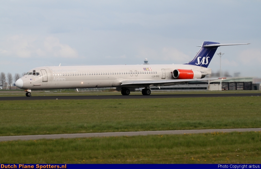 LN-RMO McDonnell Douglas MD-82 SAS Scandinavian Airlines by airbus