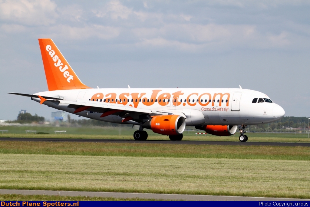 G-EZAF Airbus A319 easyJet by airbus