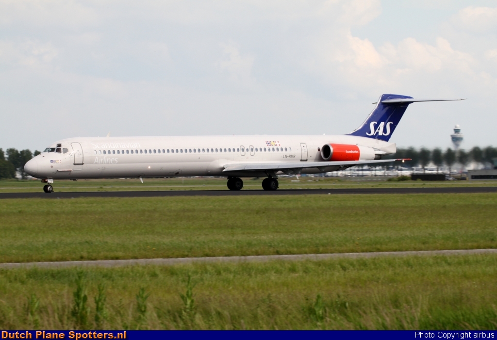 LN-RMR McDonnell Douglas MD-81 SAS Scandinavian Airlines by airbus