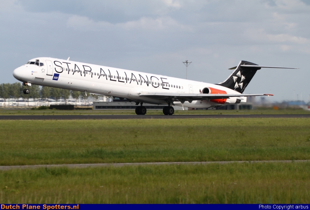 OY-KHE McDonnell Douglas MD-82 SAS Scandinavian Airlines by airbus