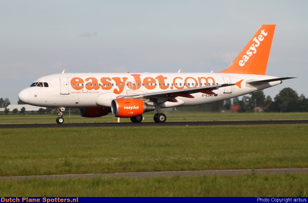 G-EZMS Airbus A319 easyJet by airbus