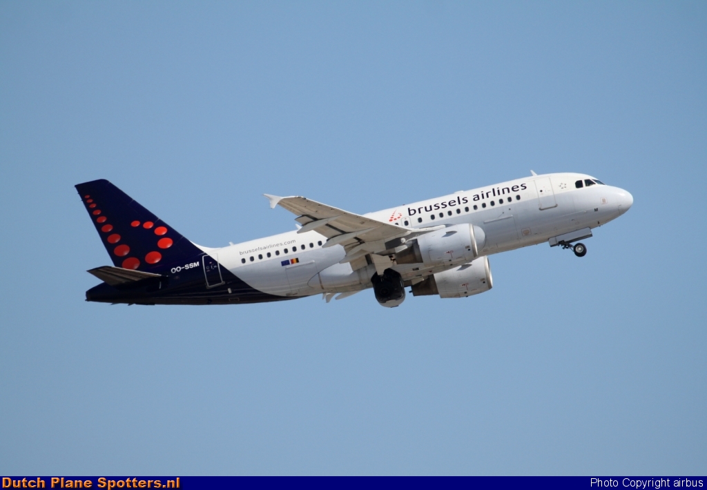 OO-SSM Airbus A319 Brussels Airlines by airbus
