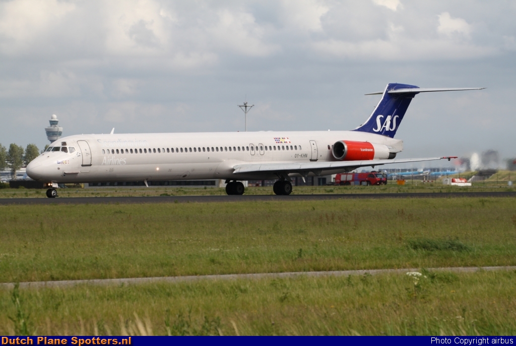 OY-KHN McDonnell Douglas MD-81 SAS Scandinavian Airlines by airbus