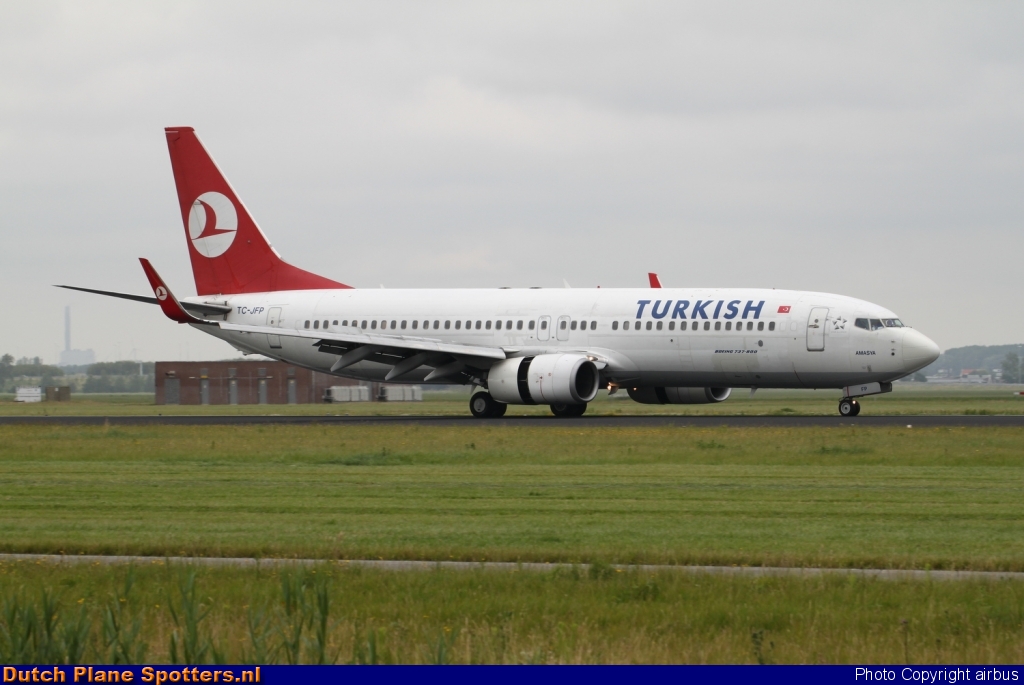 TC-JFP Boeing 737-800 Turkish Airlines by airbus