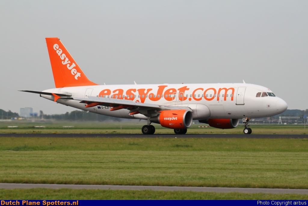 G-EZFC Airbus A319 easyJet by airbus