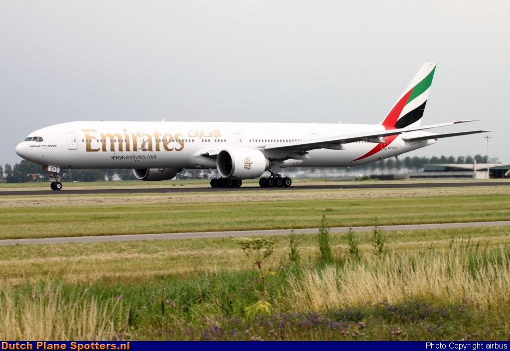 A6-ECX Boeing 777-300 Emirates by airbus