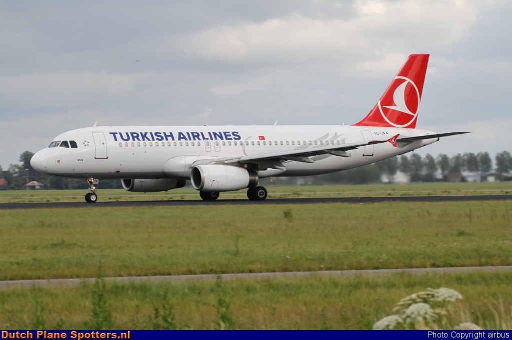 TC-JPA Airbus A320 Turkish Airlines by airbus