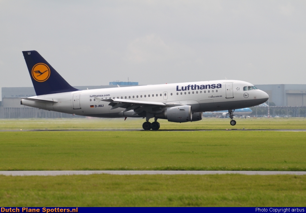 D-AILI Airbus A319 Lufthansa by airbus