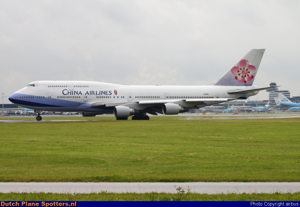 N168CL Boeing 747-400 China Airlines by airbus