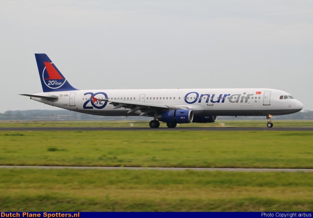 TC-OAL Airbus A321 Onur Air by airbus