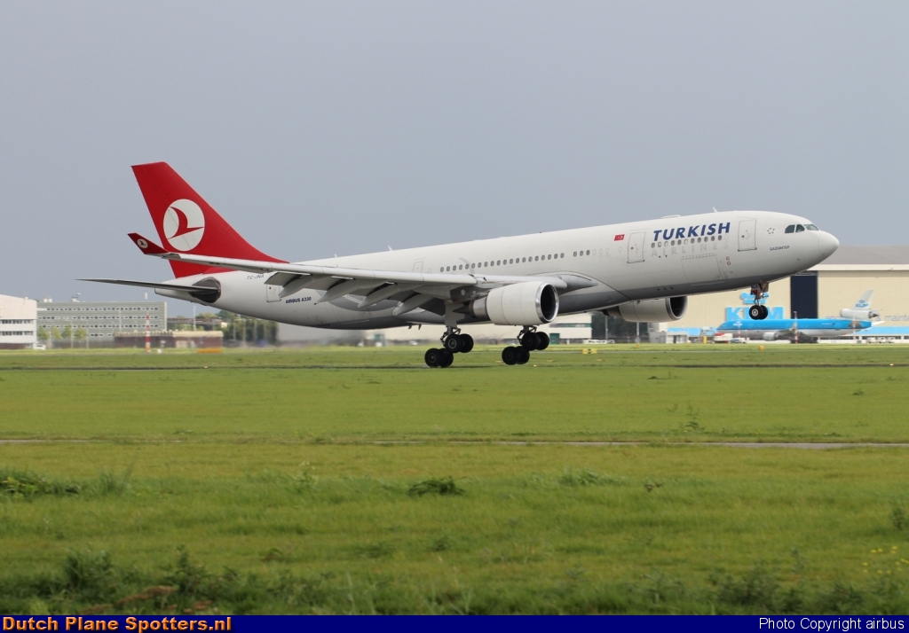 TC-JNA Airbus A330-200 Turkish Airlines by airbus