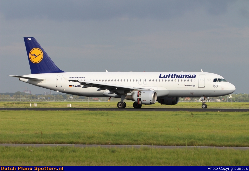 D-AIQD Airbus A320 Lufthansa by airbus