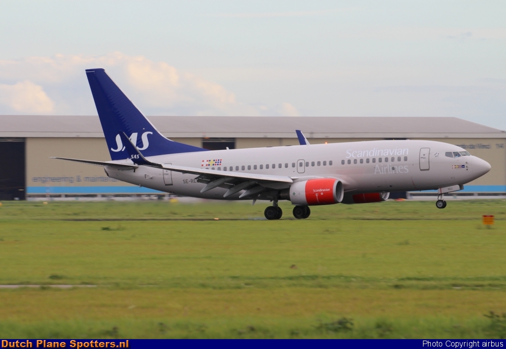 SE-REU Boeing 737-700 SAS Scandinavian Airlines by airbus