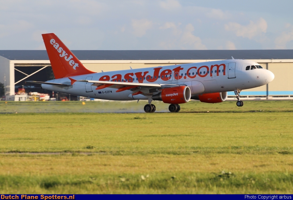 G-EZFW Airbus A319 easyJet by airbus