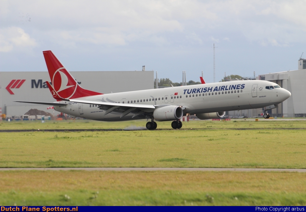 TC-JYD Boeing 737-900 Turkish Airlines by airbus