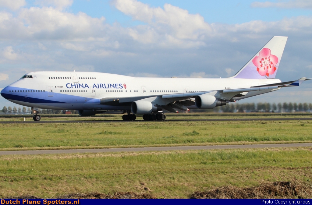 B-18201 Boeing 747-400 China Airlines by airbus