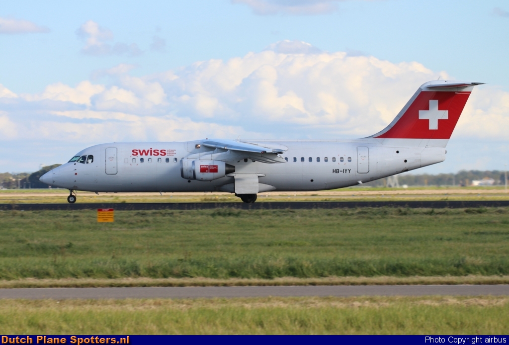 HB-IYY BAe 146 Swiss International Air Lines by airbus