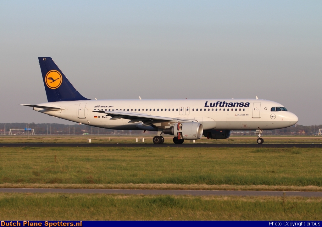 D-AIZE Airbus A320 Lufthansa by airbus