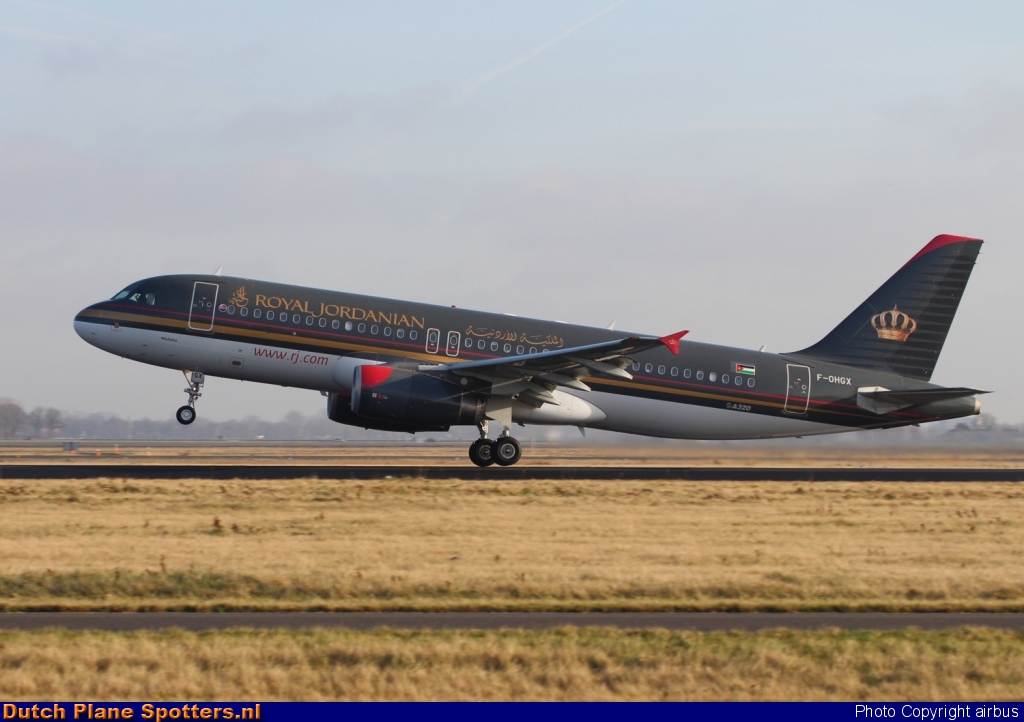 F-OHGX Airbus A320 Royal Jordanian Airlines by airbus