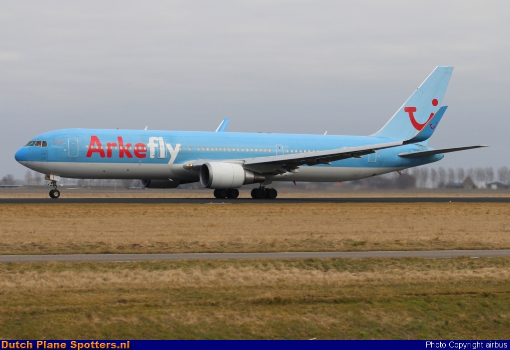 PH-OYI Boeing 767-300 ArkeFly by airbus