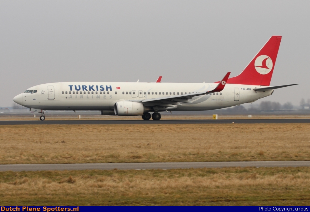 TC-JGI Boeing 737-800 Turkish Airlines by airbus
