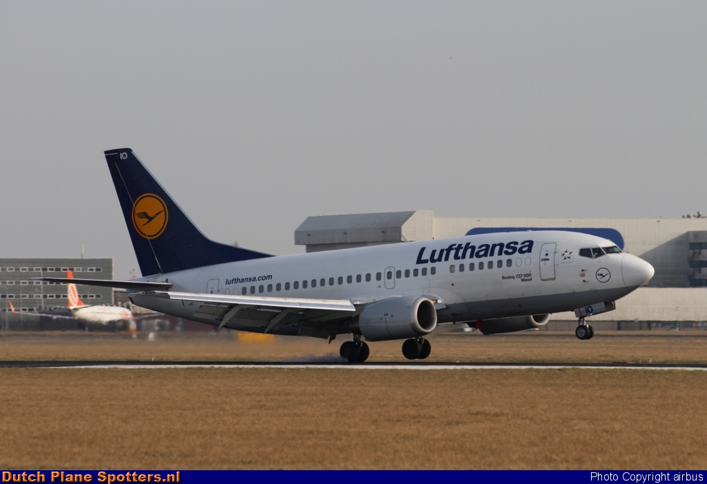 D-ABIO Boeing 737-500 Lufthansa by airbus