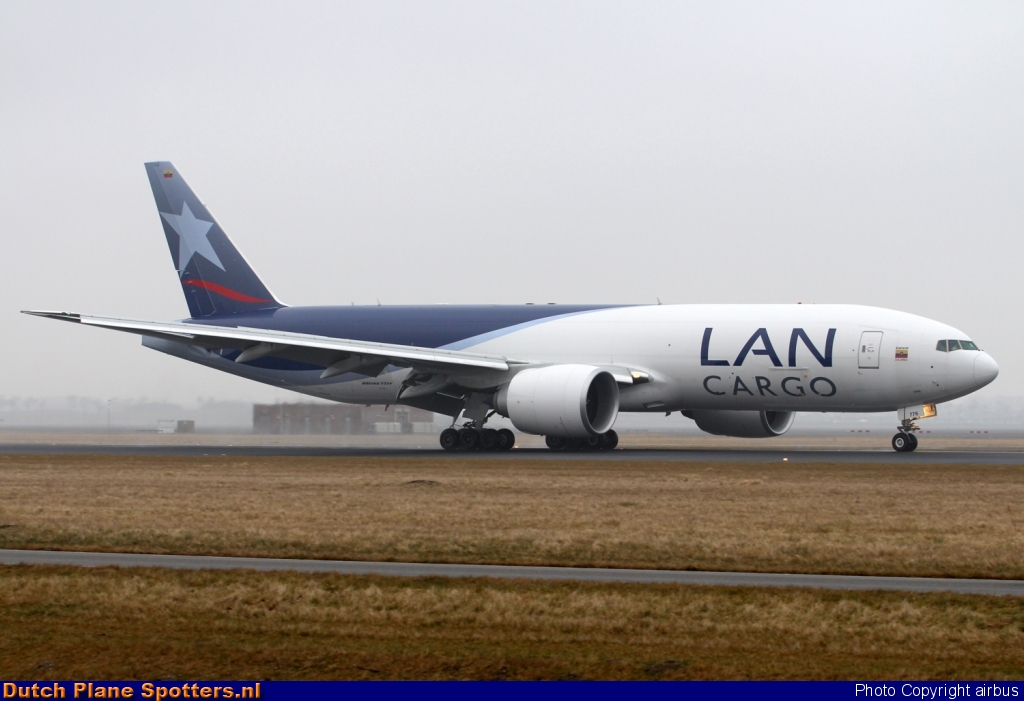 N776LA Boeing 777-F LAN Cargo by airbus