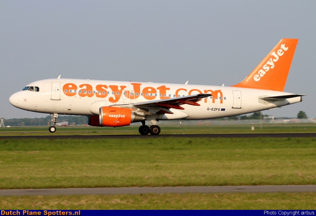 G-EZFG Airbus A319 easyJet by airbus