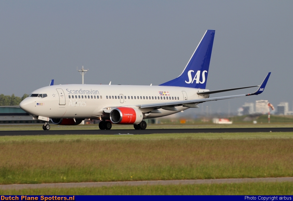 SE-REY Boeing 737-700 SAS Scandinavian Airlines by airbus