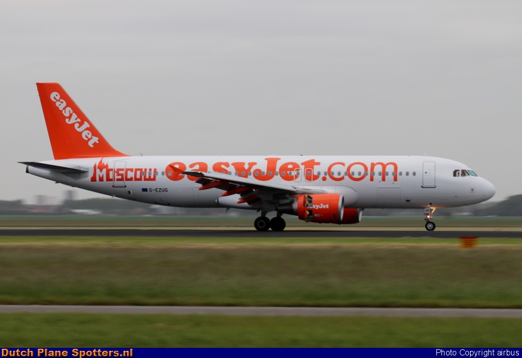 G-EZUG Airbus A320 easyJet by airbus