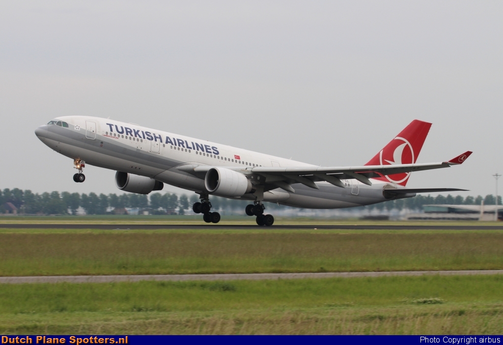 EI-EZL Airbus A330-200 Meridiana Fly (Turkish Airlines) by airbus