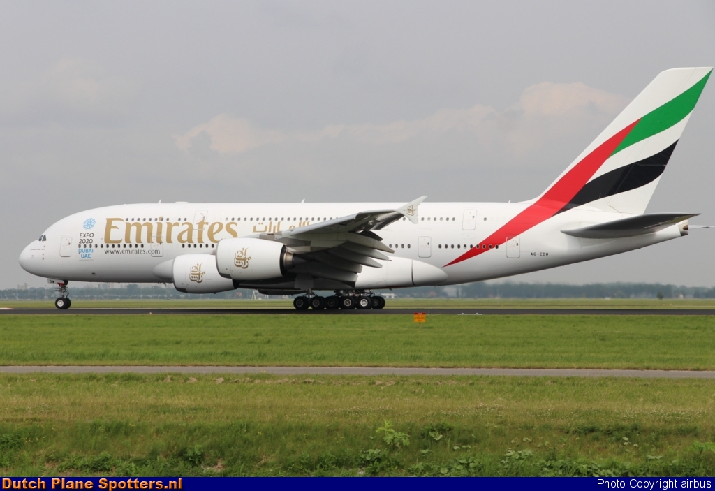 A6-EDW Airbus A380-800 Emirates by airbus