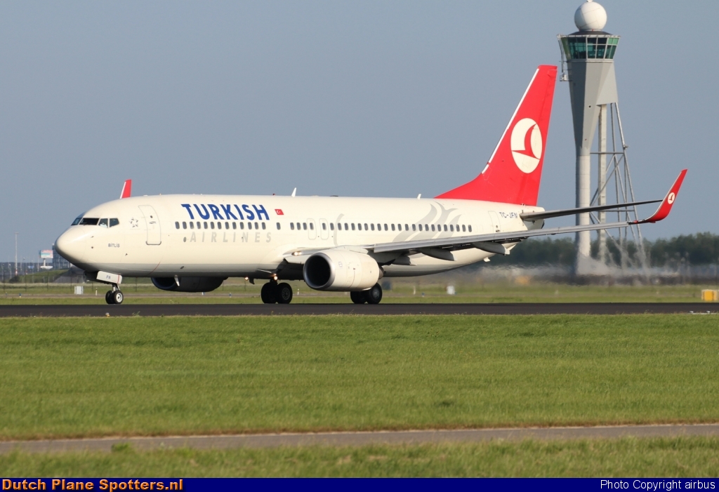 TC-JFN Boeing 737-800 Turkish Airlines by airbus