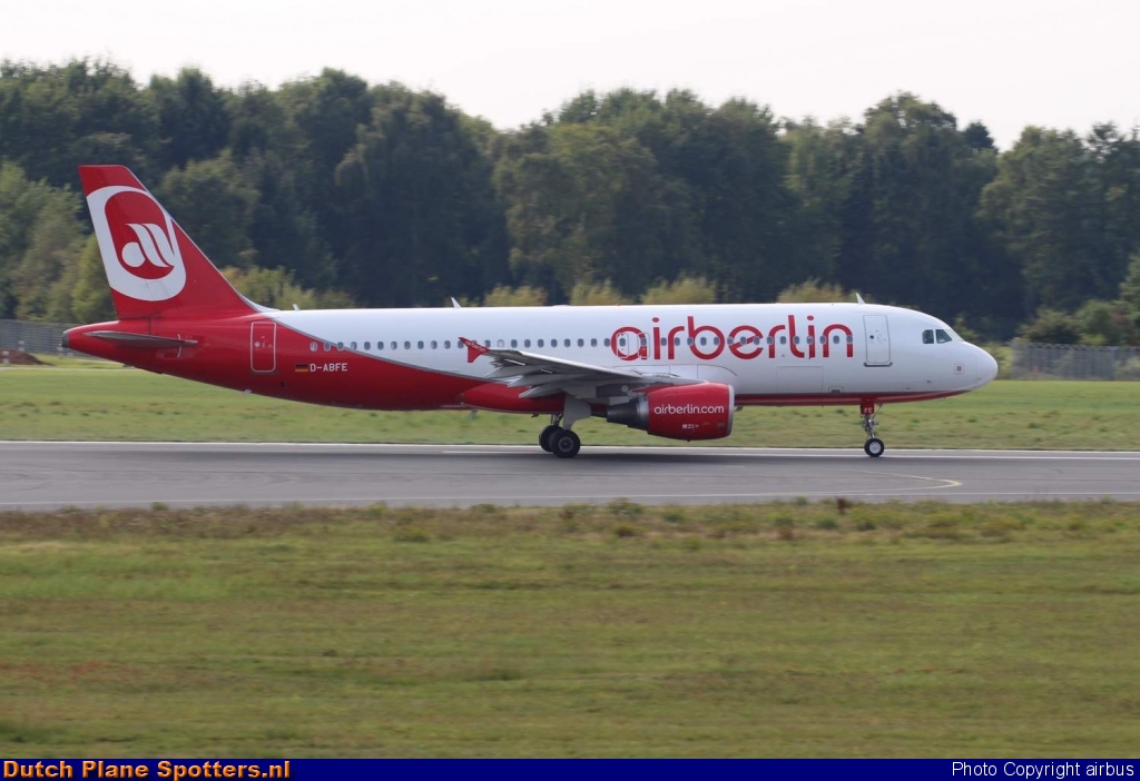 D-ABFE Airbus A320 Air Berlin by airbus