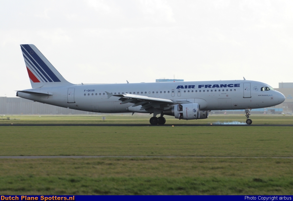 F-GKXR Airbus A320 Air France by airbus