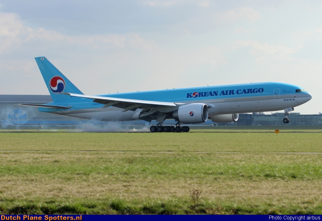 HL8285 Boeing 777-F Korean Air Cargo by airbus