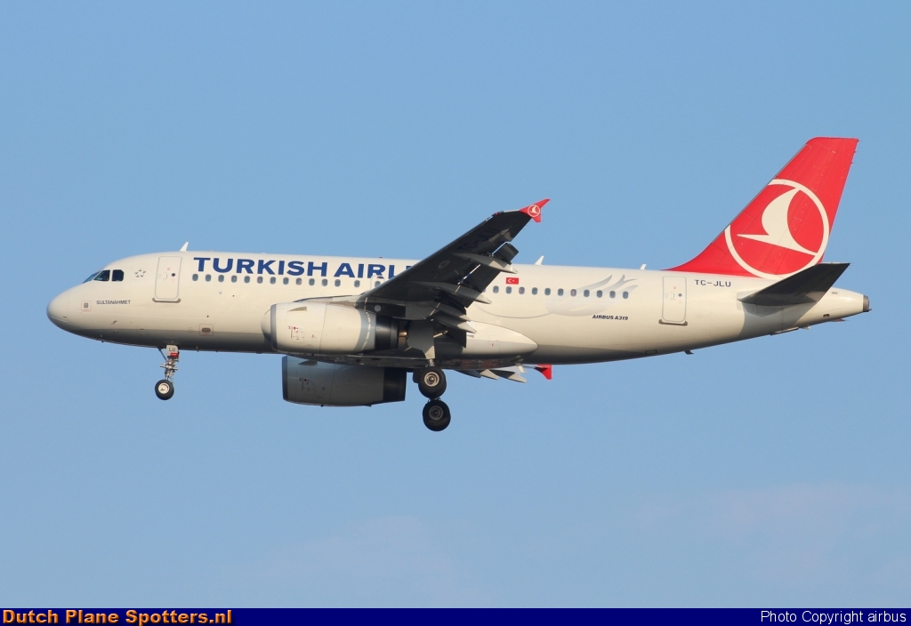 TC-JLU Airbus A319 Turkish Airlines by airbus