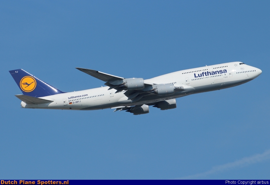 D-ABYJ Boeing 747-8 Lufthansa by airbus