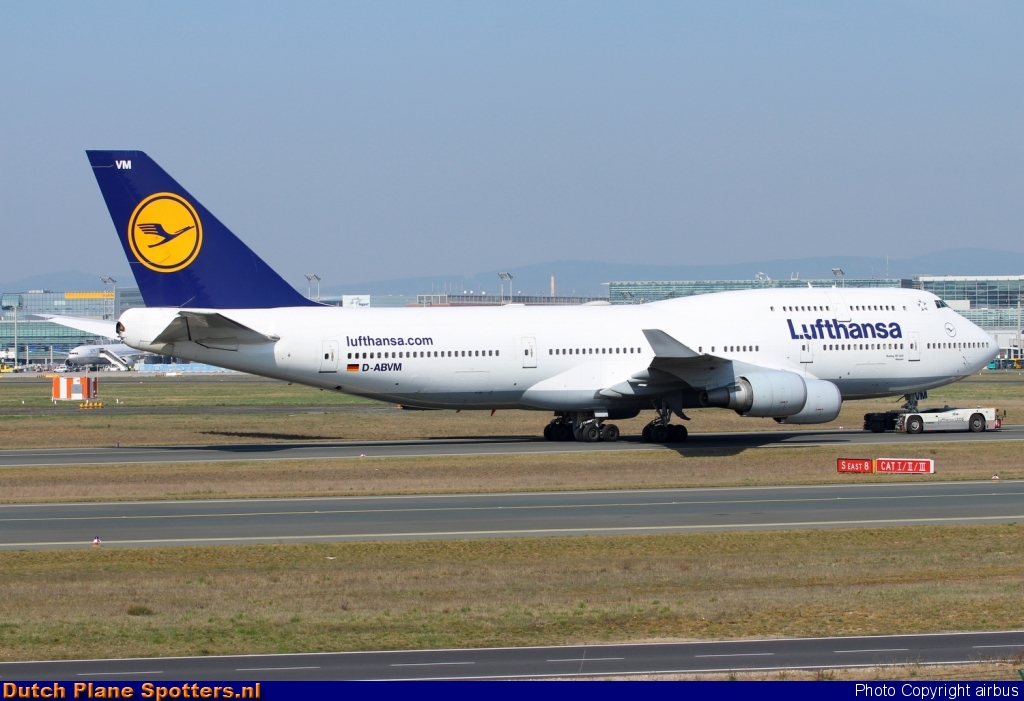 D-ABVM Boeing 747-400 Lufthansa by airbus
