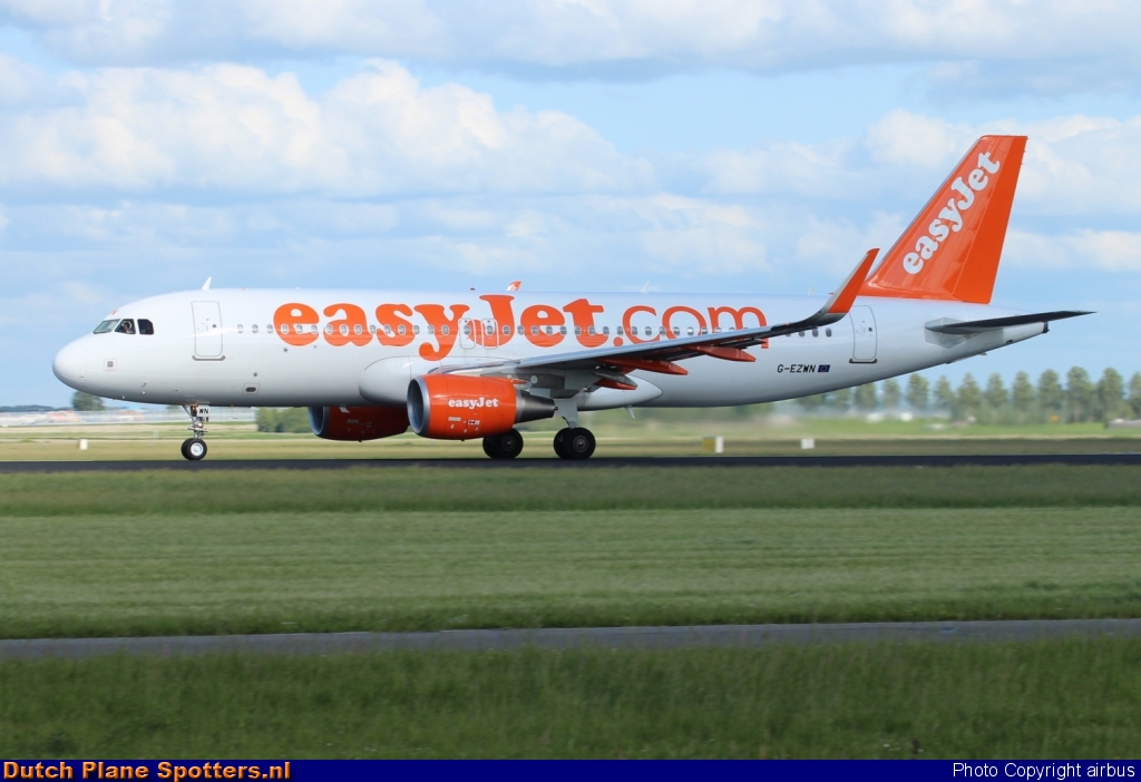 G-EZWN Airbus A320 easyJet by airbus