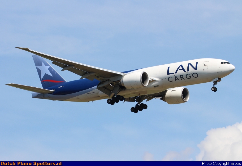 N774LA Boeing 777-F LAN Cargo by airbus