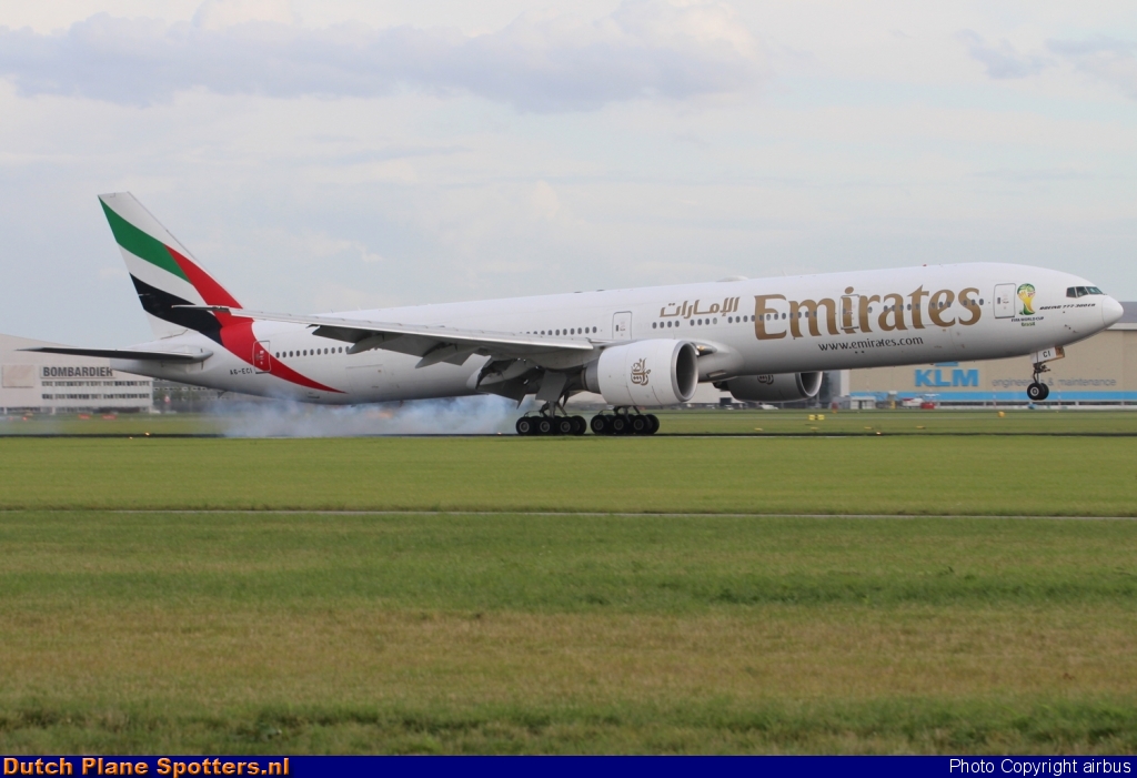 A6-ECI Boeing 777-300 Emirates by airbus