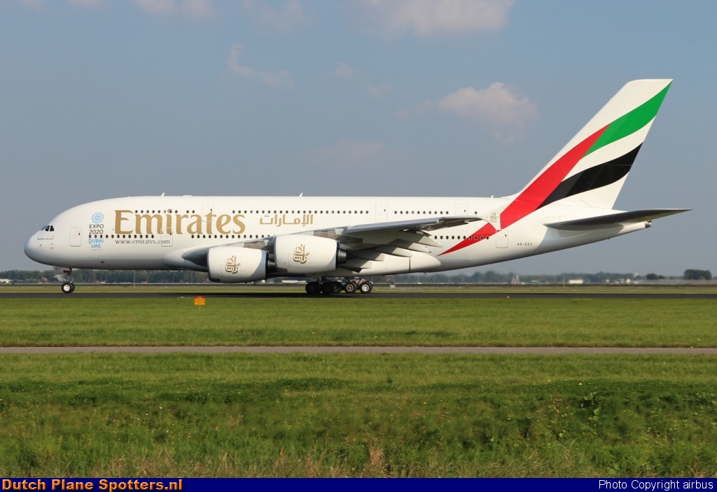 A6-EEY Airbus A380-800 Emirates by airbus
