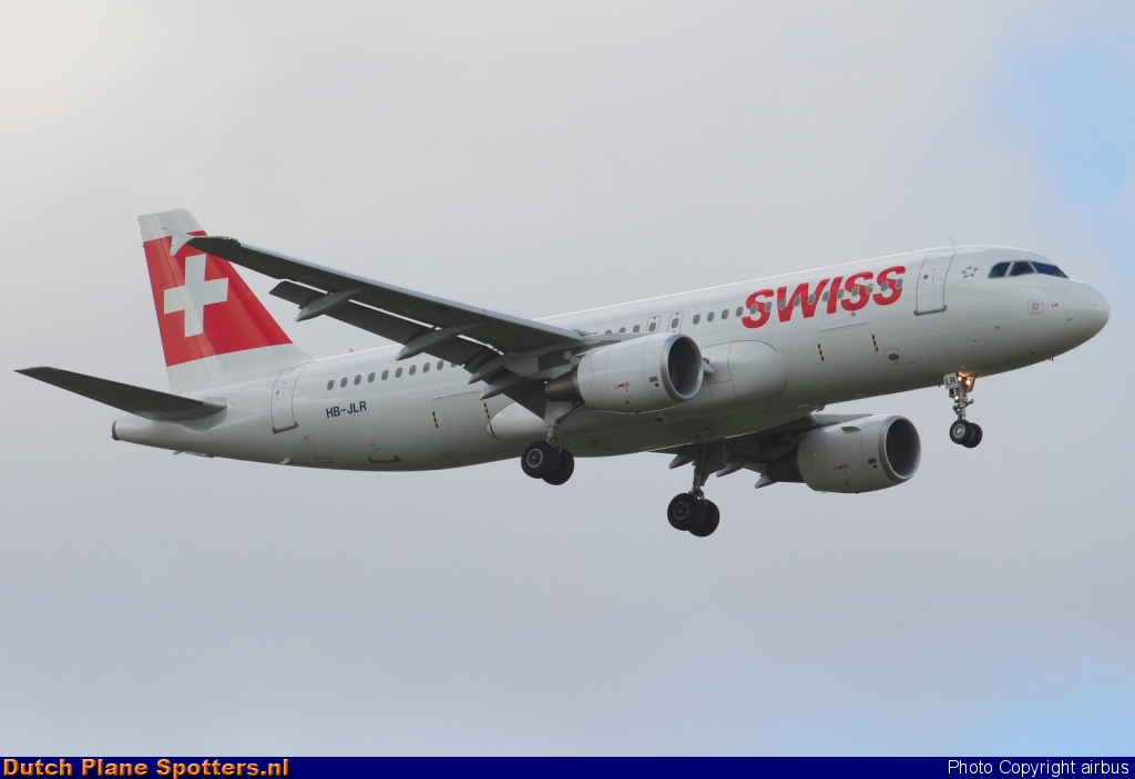 HB-JLR Airbus A320 Swiss International Air Lines by airbus