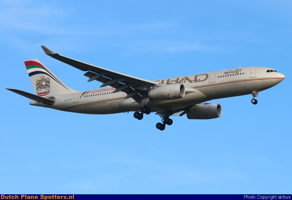 A6-EYS Airbus A330-200 Etihad by airbus