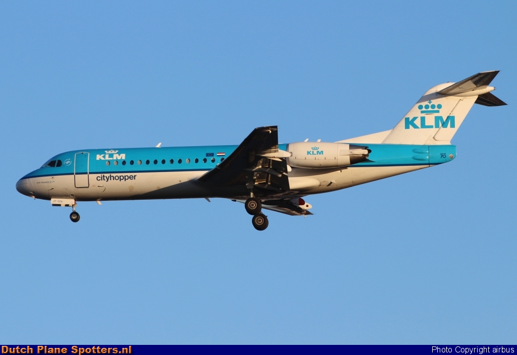 PH-KZF Fokker 70 KLM Cityhopper by airbus
