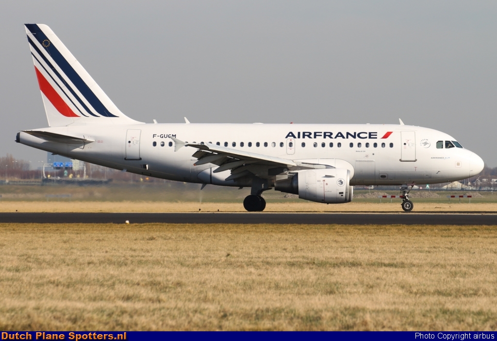F-GUGM Airbus A318 Air France by airbus